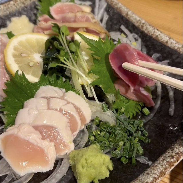 大衆酒場 鳥の素揚げほしの 本店（新宿・新宿三丁目／焼き鳥）の料理写真